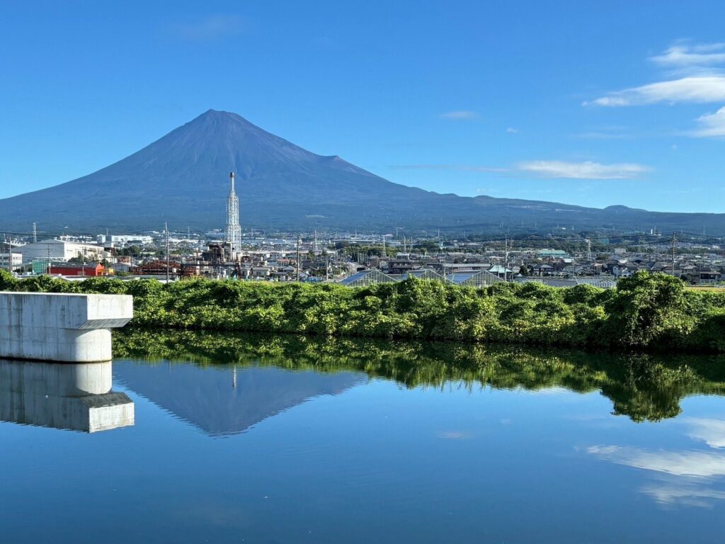 富士山
撮影スポット：富士市青葉町